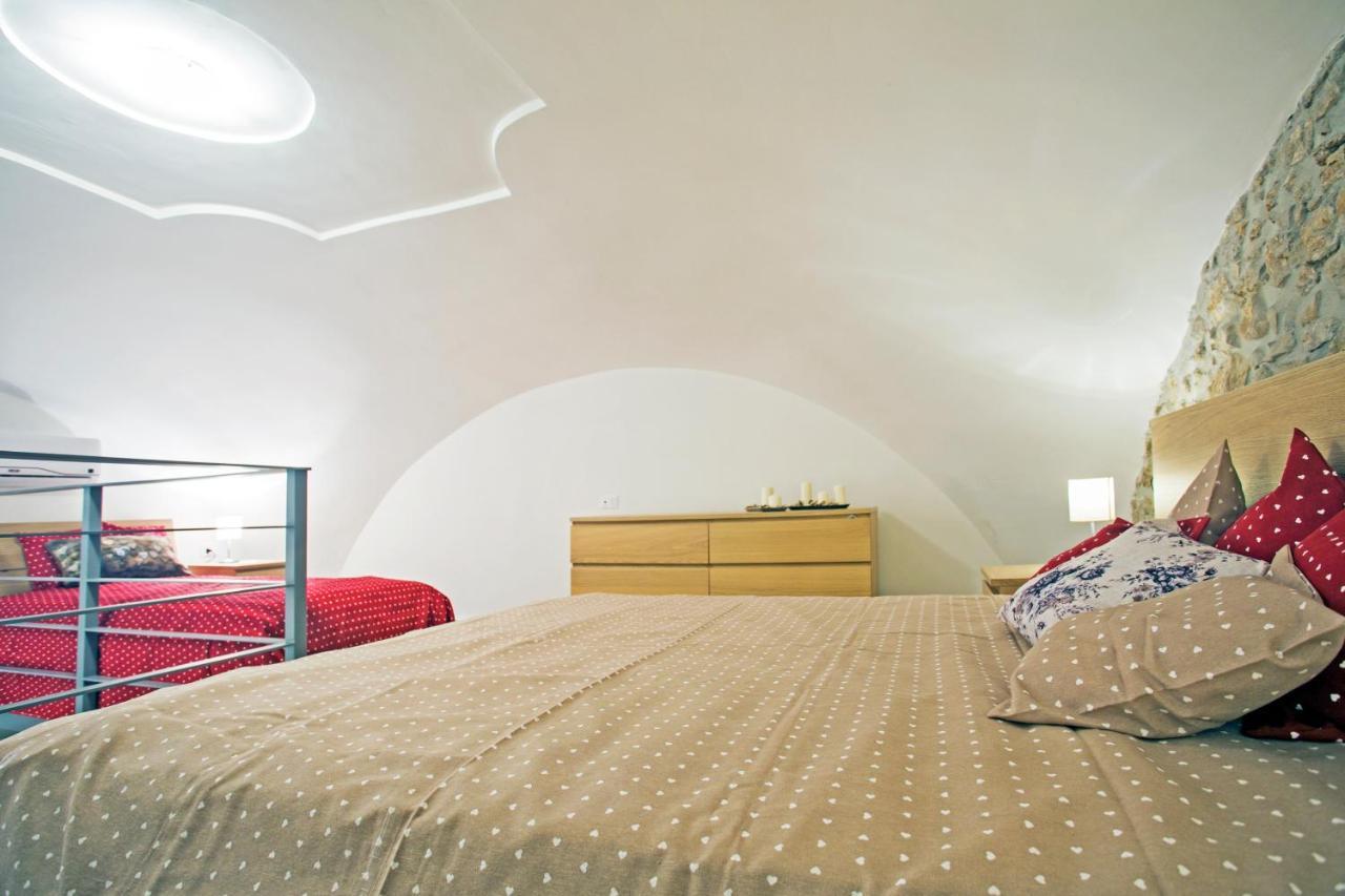 Sirene Holiday Bed & Breakfast Gaeta Eksteriør bilde